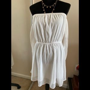 Strapless white short dress size L